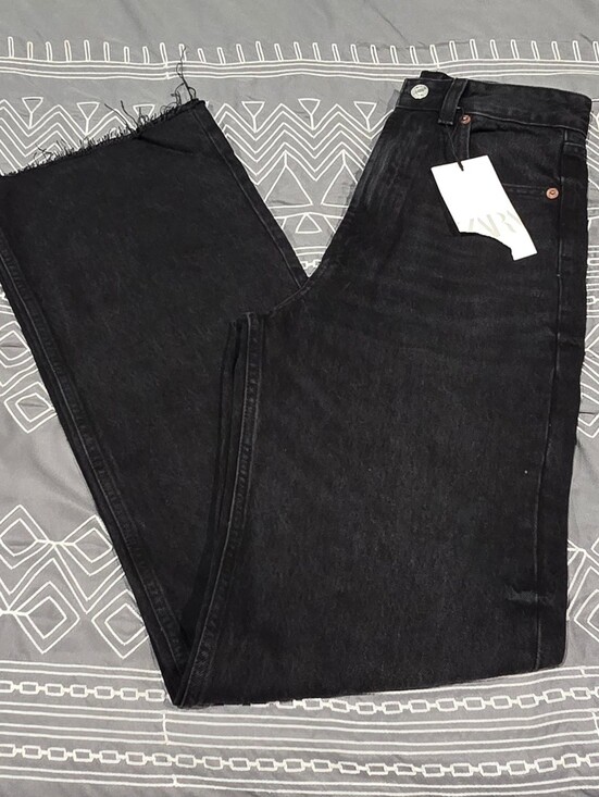 Zara Denim - Zara High Waisted Wide Leg Black Jeans Size 2